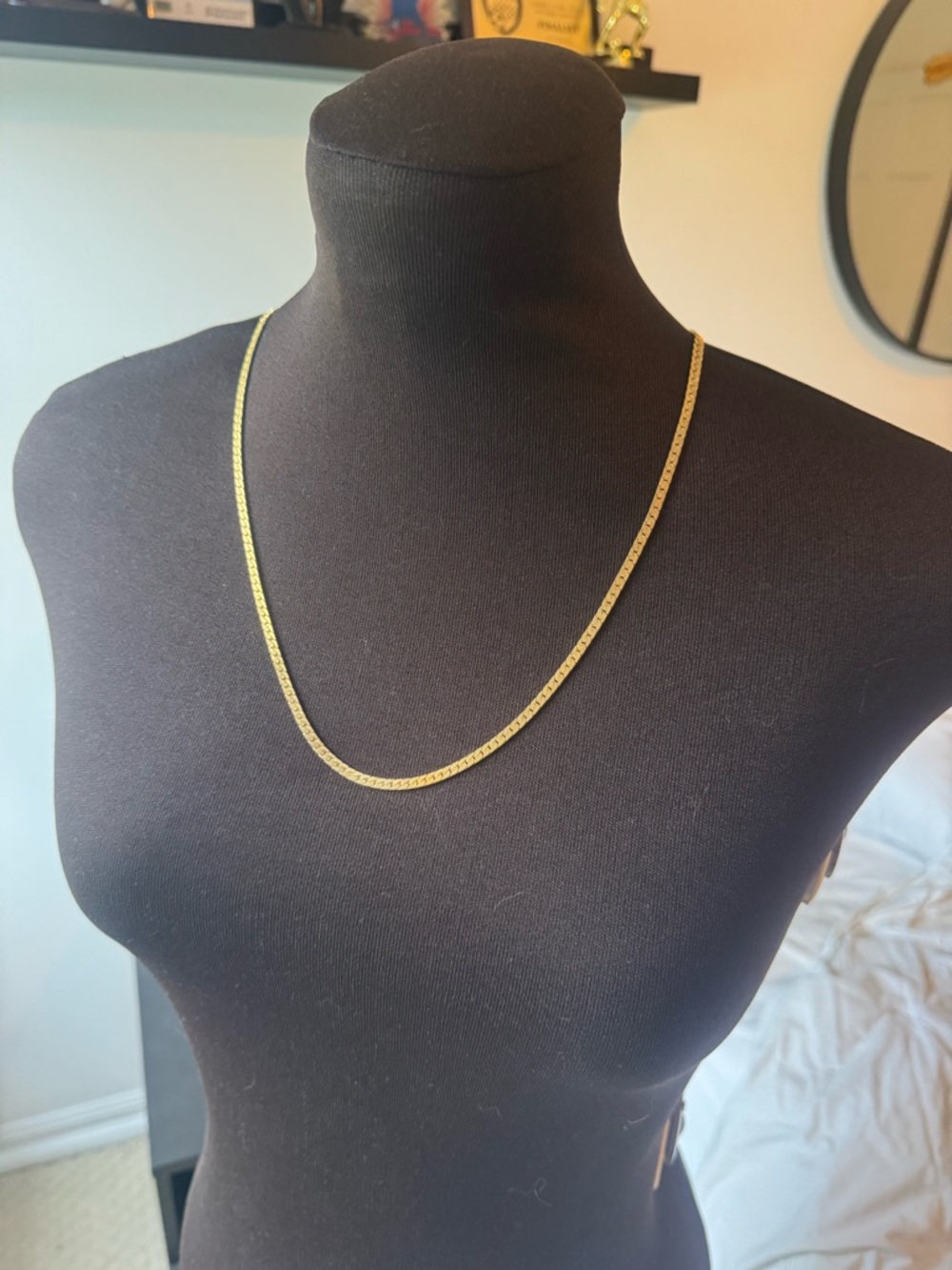 Vintage Monet Gold Toned necklace
